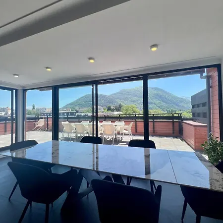 Apartment Sanctuary Penthouse 15 Pers Mountain Panorama